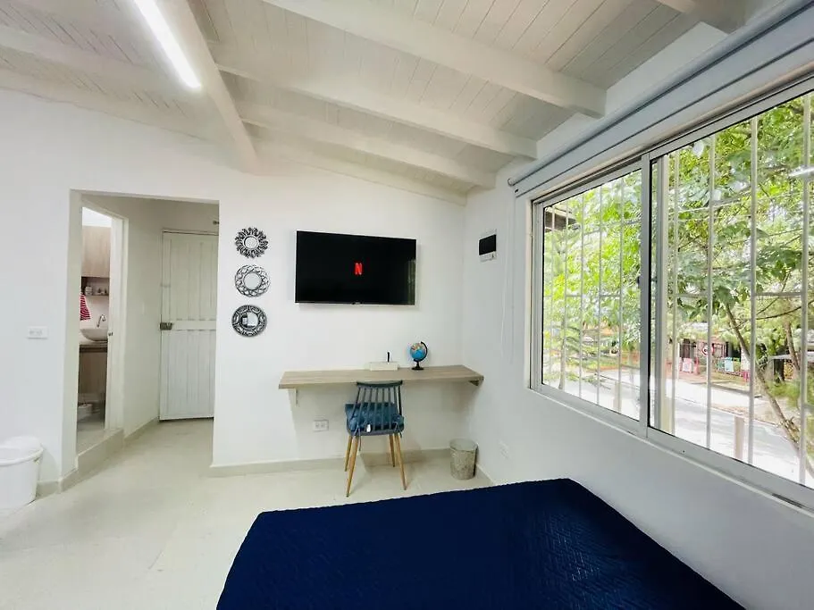 Apartment Spacious Belen Studio 300Mb Fast Wifi Walkable Medellin Colombia